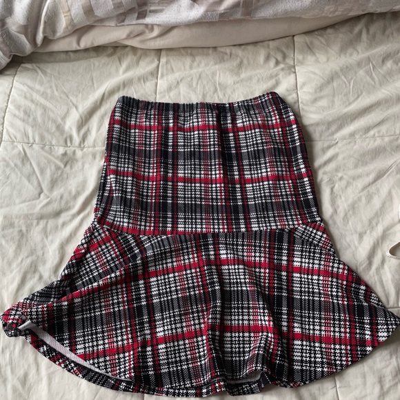 Bobeau Plaid Flared Pencil Skirt - Picture 6 of 10